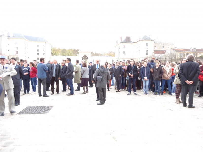 Les anciens élèves du lycée participent à la Cérémonie du 11 novembre