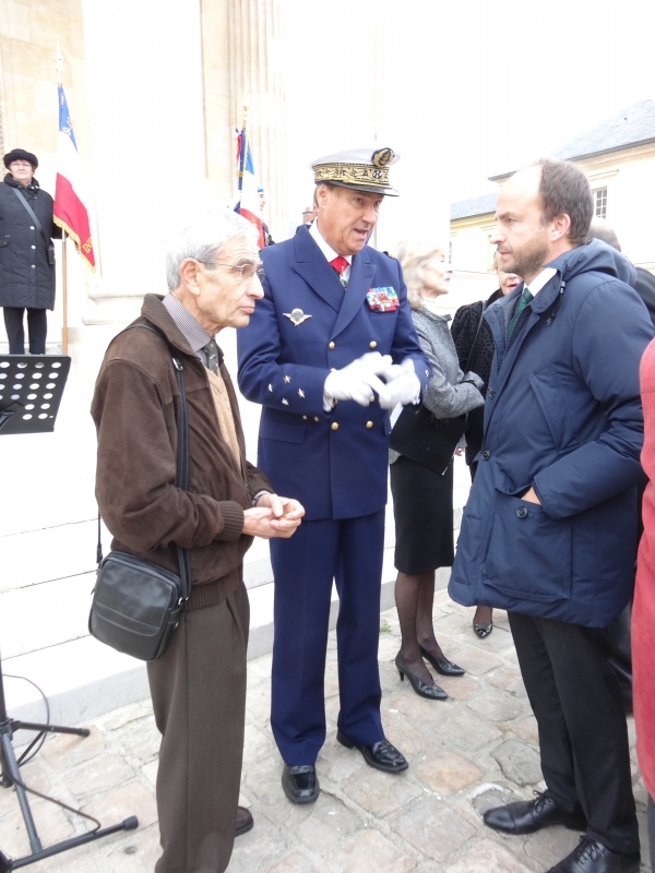 Les anciens élèves du lycée participent à la Cérémonie du 11 novembre