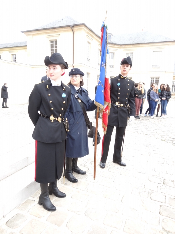 Les anciens élèves du lycée participent à la Cérémonie du 11 novembre