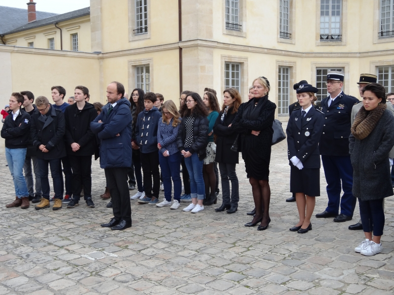 Les anciens élèves du lycée participent à la Cérémonie du 11 novembre