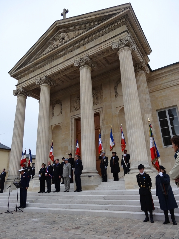 Les anciens élèves du lycée participent à la Cérémonie du 11 novembre