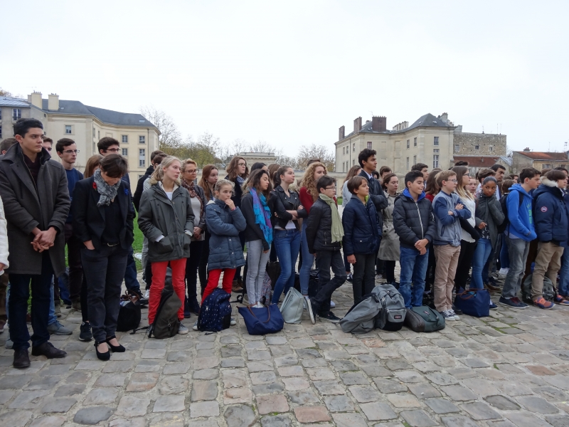 Les anciens élèves du lycée participent à la Cérémonie du 11 novembre