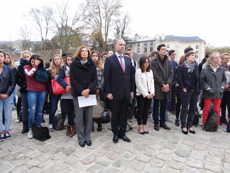 Les anciens élèves du lycée participent à la Cérémonie du 11 novembre