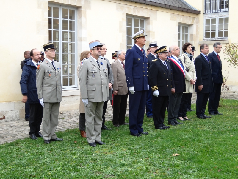 Les anciens élèves du lycée participent à la Cérémonie du 11 novembre