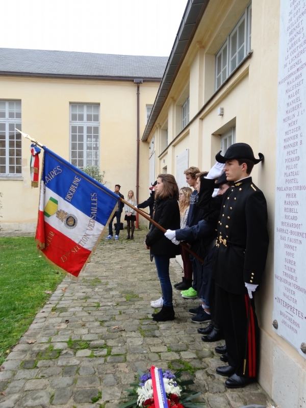 Les anciens élèves du lycée participent à la Cérémonie du 11 novembre