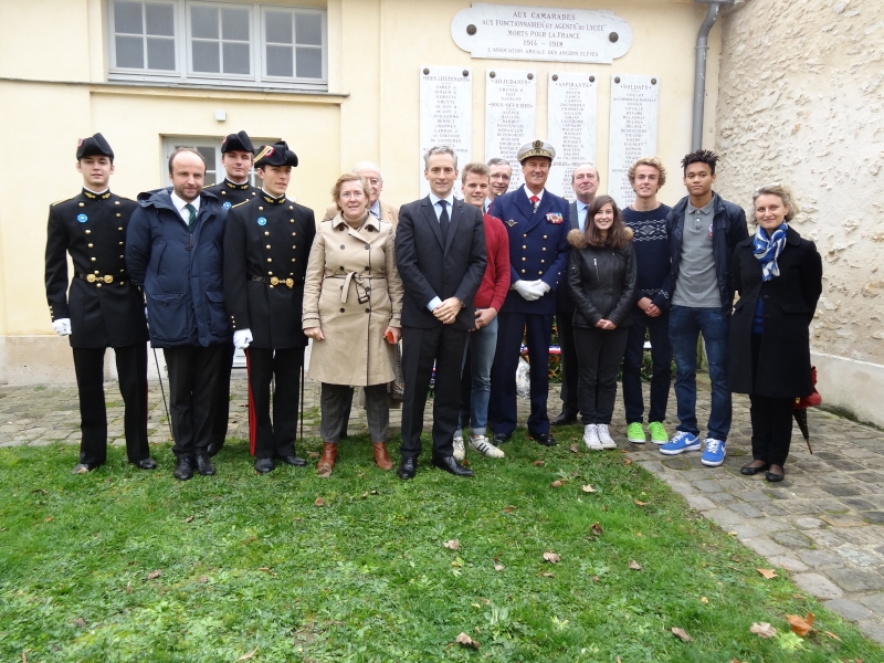 Les anciens élèves du lycée participent à la Cérémonie du 11 novembre